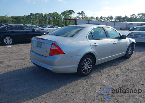 2012 Ford Fusion S из США, поврежденный, VIN 3FAHP0GA7CR103388